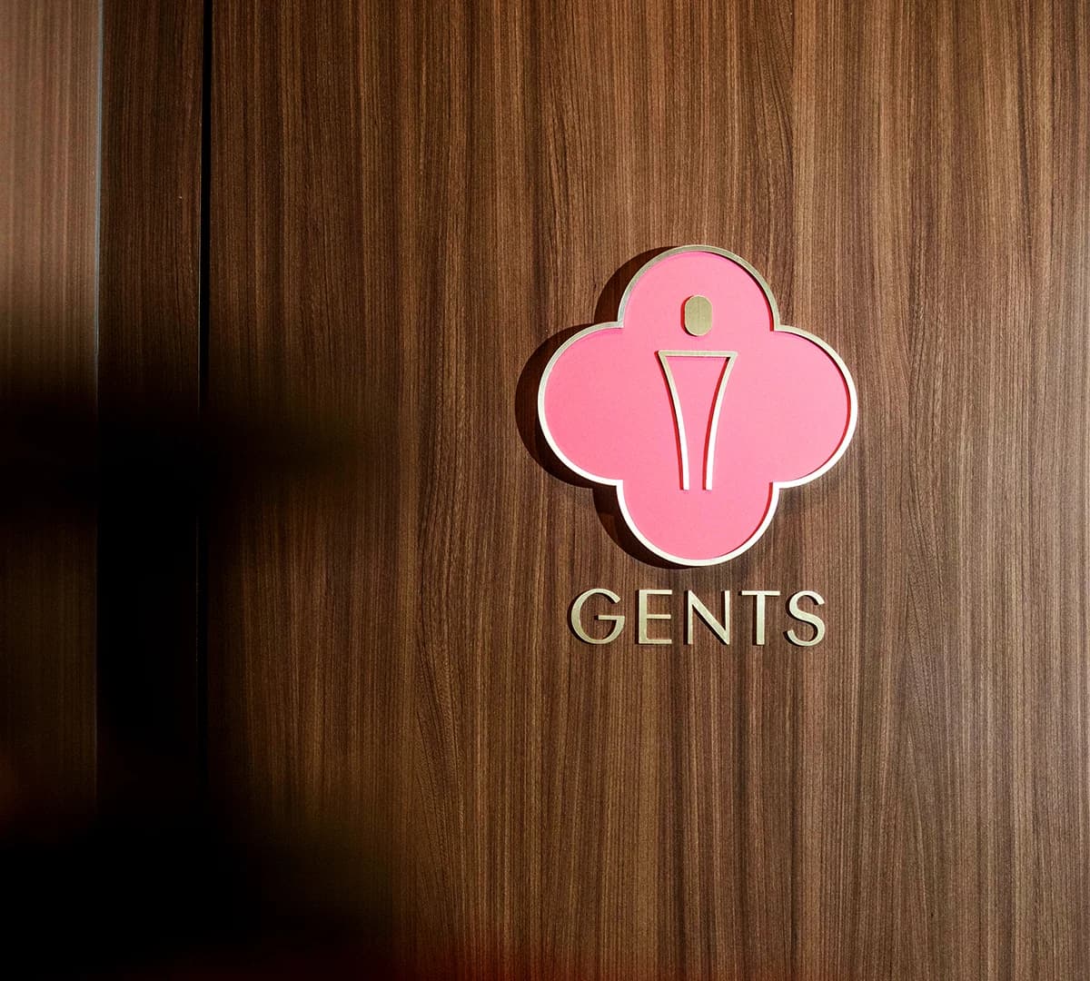 sign_gents_VOkO4Ebjnk.webp